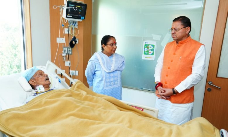 उत्तराखंड के पूर्व सीएम बी सी खंडूड़ी की हालत नाजुक, तबियत में नहीं है कोई सुधार