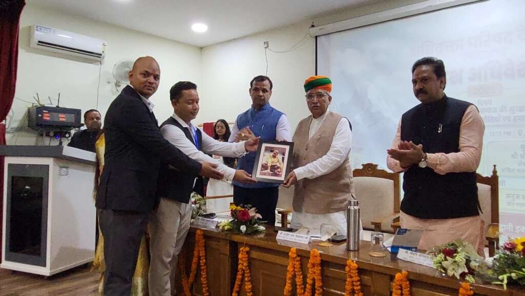 हल्द्वानी : अधिवक्ता परिषद के प्रथम प्रांत अधिवेशन का भव्य शुभारंभ, केंद्रीय विधि एवं न्याय मंत्री बोले— त्वरित एवं सुलभ न्याय ही सुशासन का मूलमंत्र…