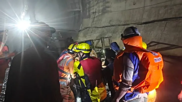Chamoli Tunnel Landslide: घायल एक और श्रमिक ने तोड़ा दम, हादसे में मृतकों की संख्या हुई 11