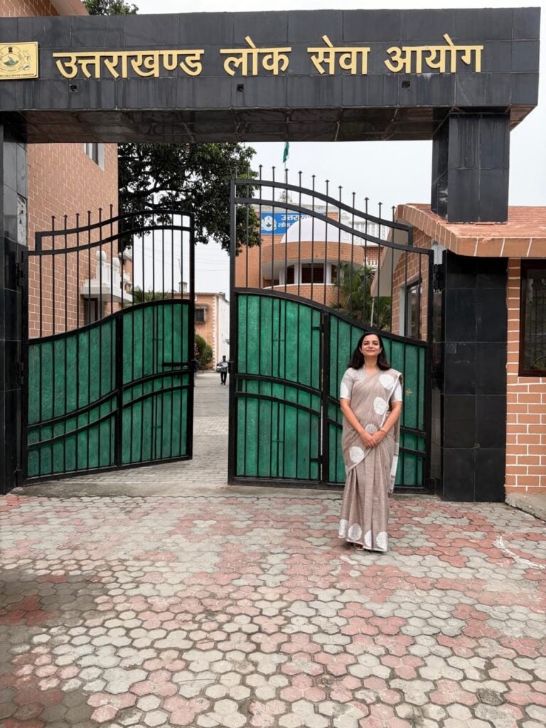 गरिमा थपलियाल का नायब तहसीलदार पद पर चयन, गौचर  में खुशी की लहर