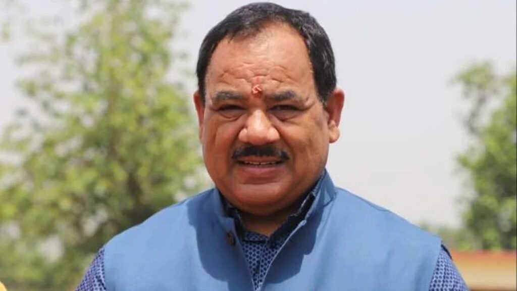 राजनीति : हरक सिंह रावत का बड़ा दावा। कांग्रेस में शामिल होंगे बीजेपी के ये पूर्व विधायक